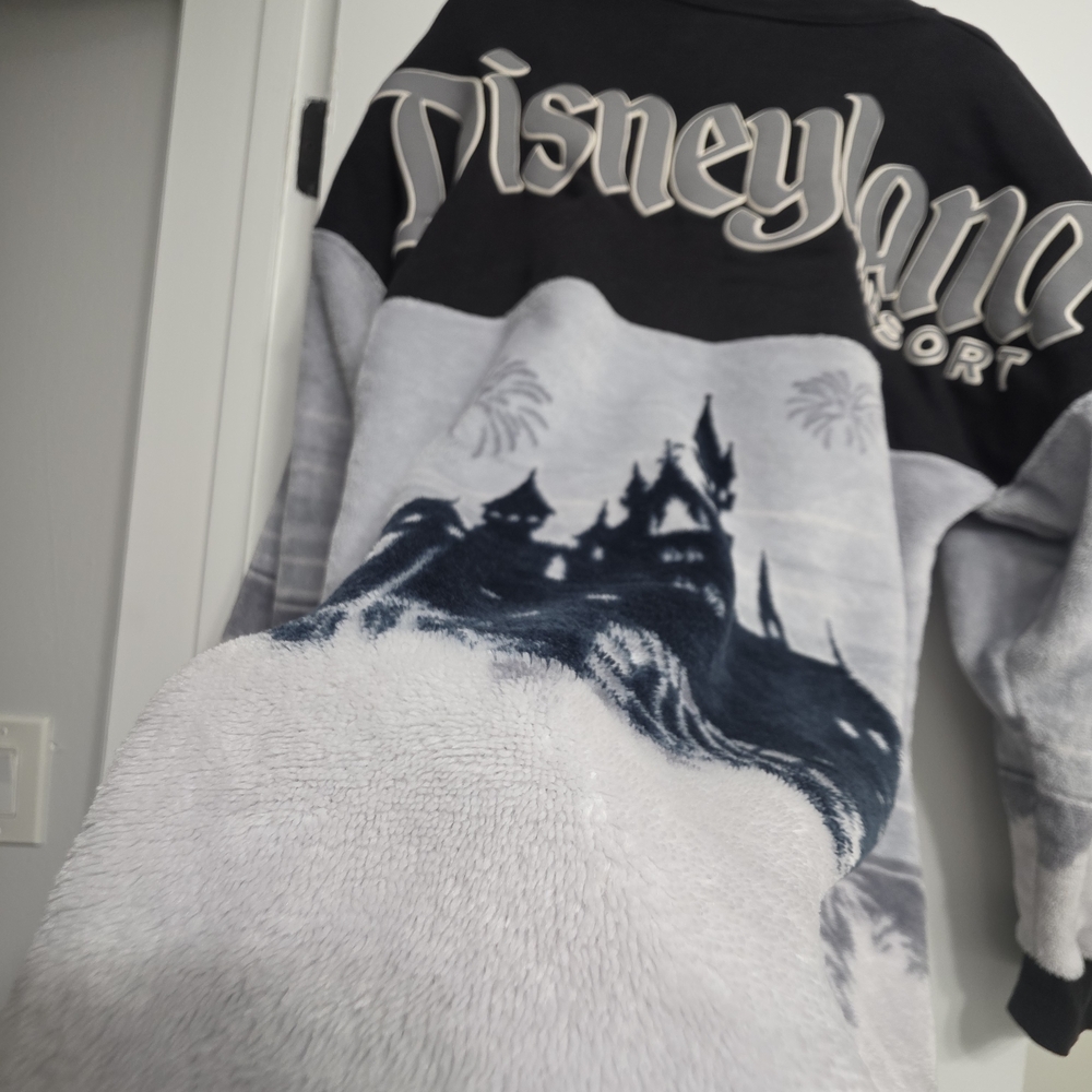 Disney Black and Gray Disneyland Castle with Fireworks Soft Fleece Spirit Jersey - Picture 4 of 5
